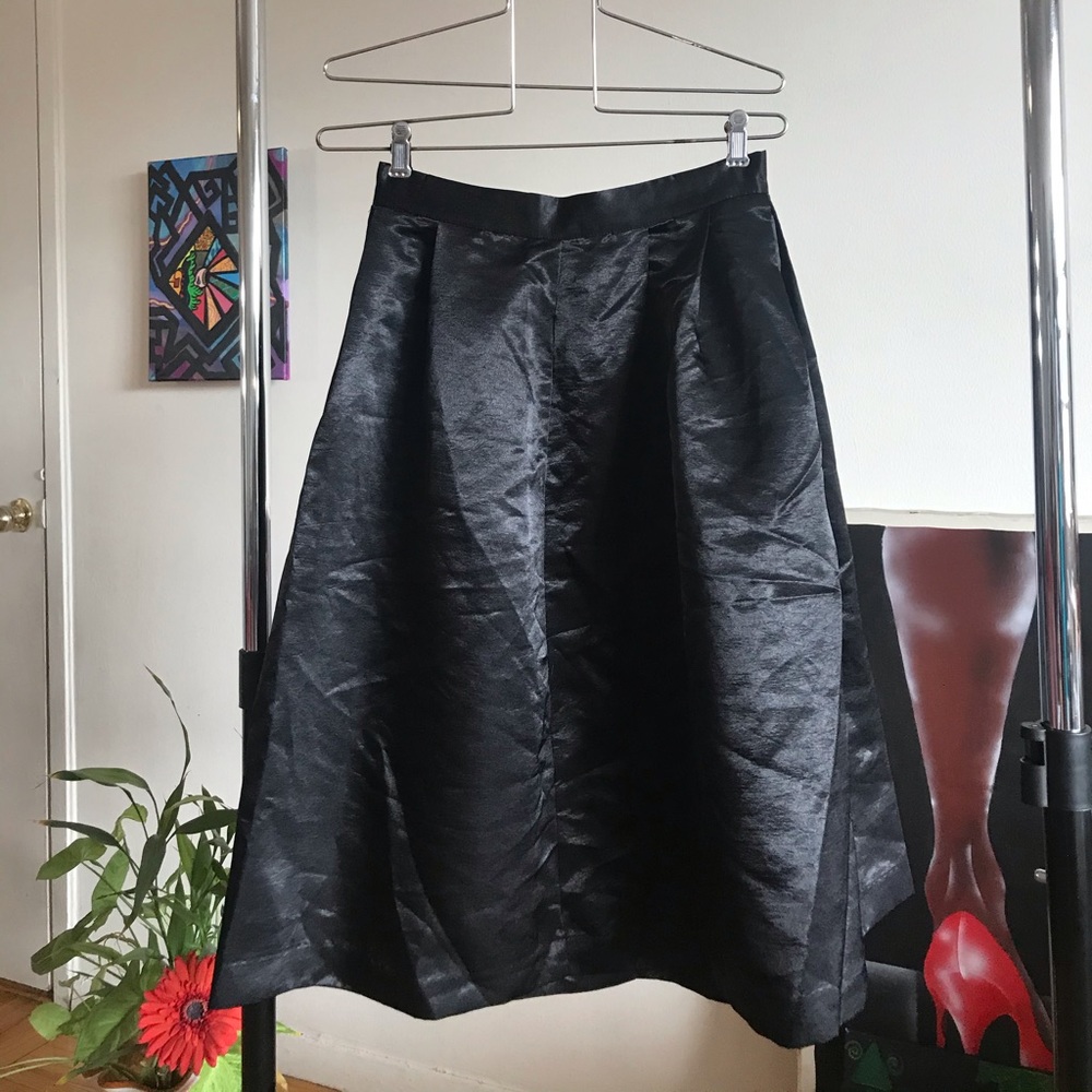 Silky A-line skirt